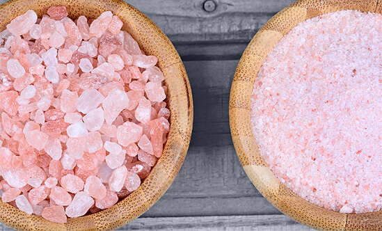 Coarse unrefined pink Himalayan salt crystals